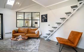 1 Bedroom 1 Bathroom Furnished - Sol - Bright Penthouse - Mintystay